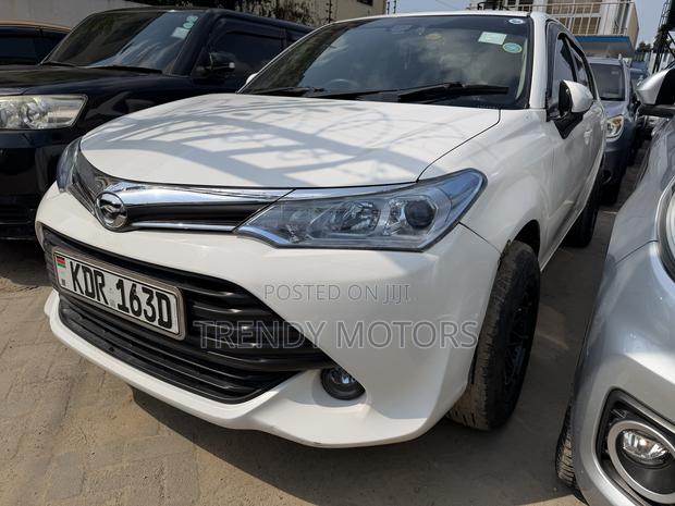 Toyota Axio 2017 White
