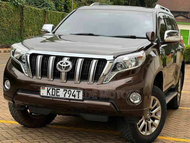Toyota Land Cruiser Prado 2.7 2017 Brown
