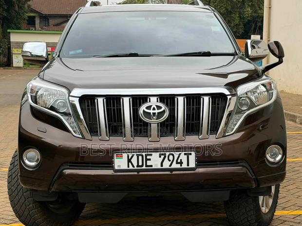 Toyota Land Cruiser Prado 2.7 2017 Brown