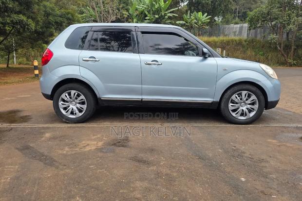 Mazda Verisa 2008 Blue