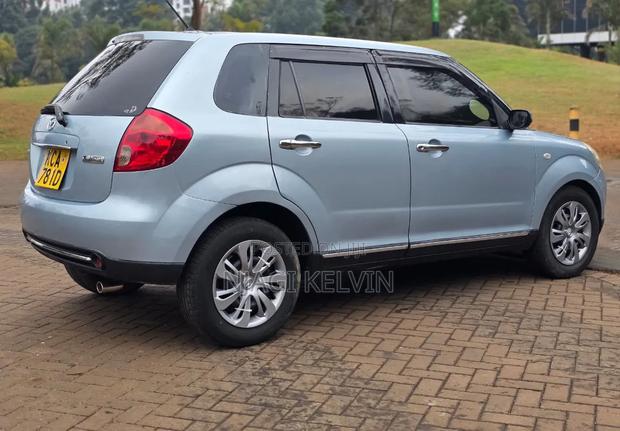 Mazda Verisa 2008 Blue