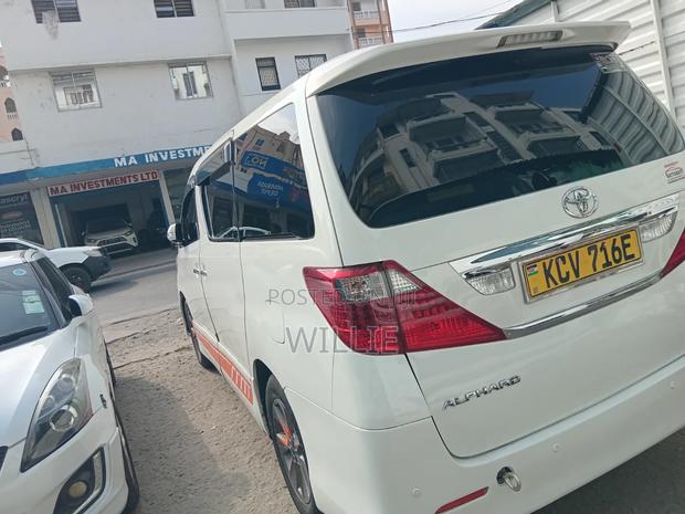 Toyota Alphard 2012 White
