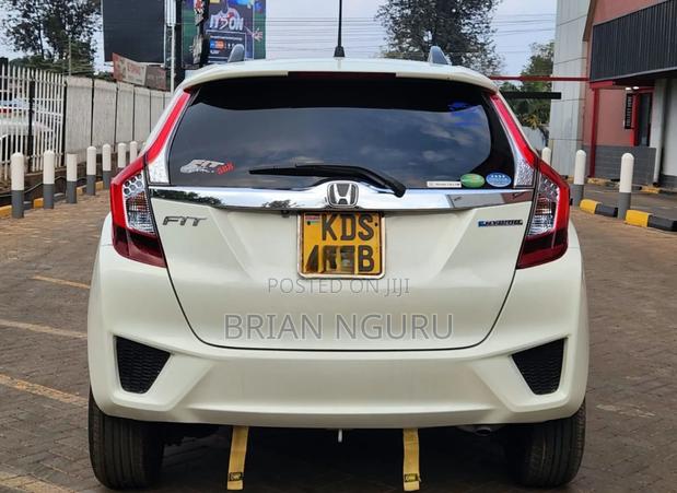 Honda Fit 2017 White