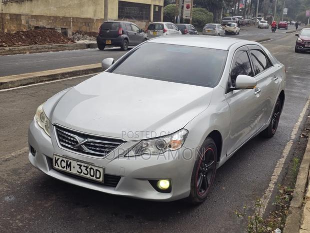 Toyota Mark X 2010 Silver