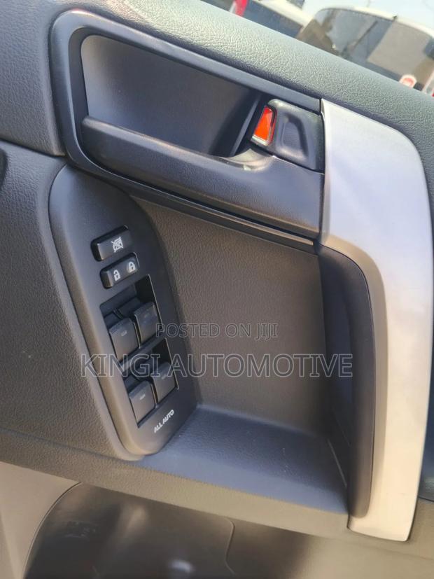Toyota Land Cruiser Prado 2019 Black