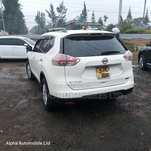 Nissan X-Trail 2014 White