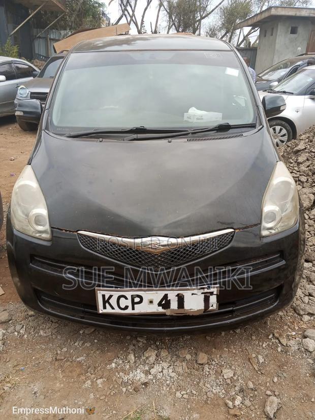 Toyota Ractis 2012 Black