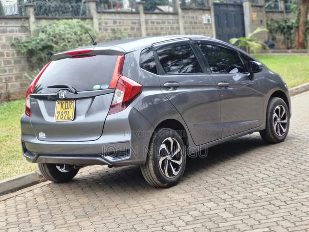 Honda Fit 2017 Gray