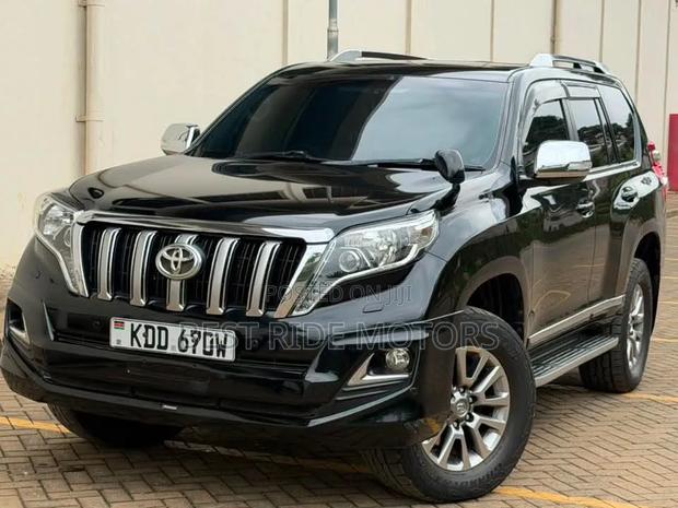 Toyota Land Cruiser Prado 2.8 2017 Black
