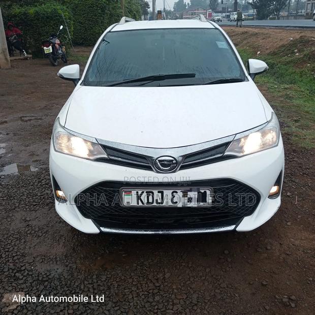 Toyota Corolla Fielder 2015 White