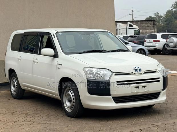 Toyota Succeed 2019 White