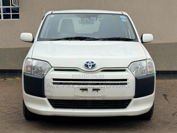 Toyota Succeed 2019 White