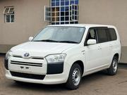 Toyota Succeed 2019 White for sale