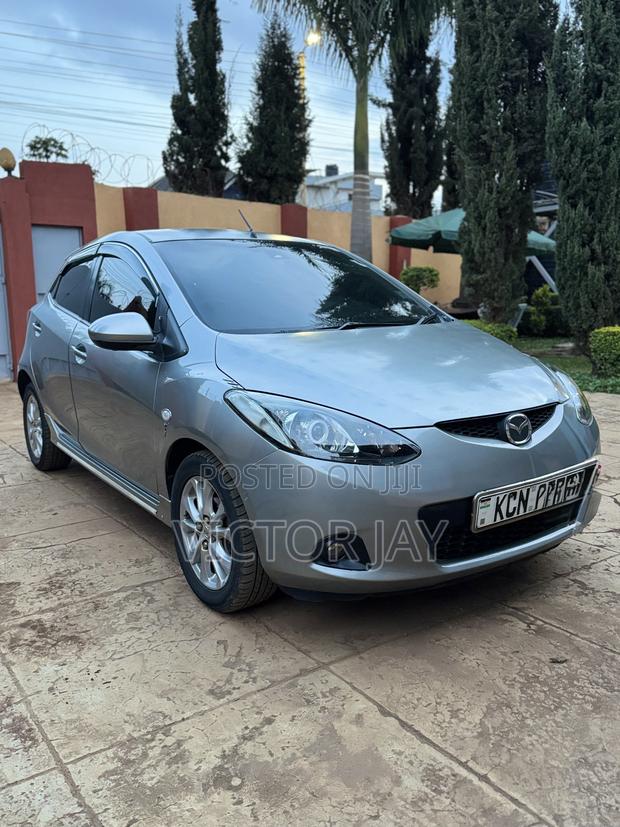 Mazda Demio 2010 Gray