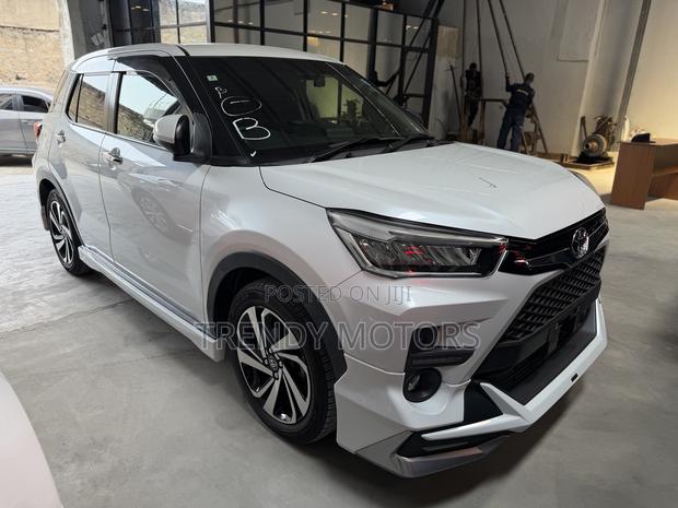 Toyota Raize 2020 White