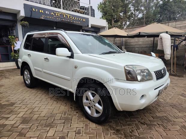 Nissan X-Trail 2006 White