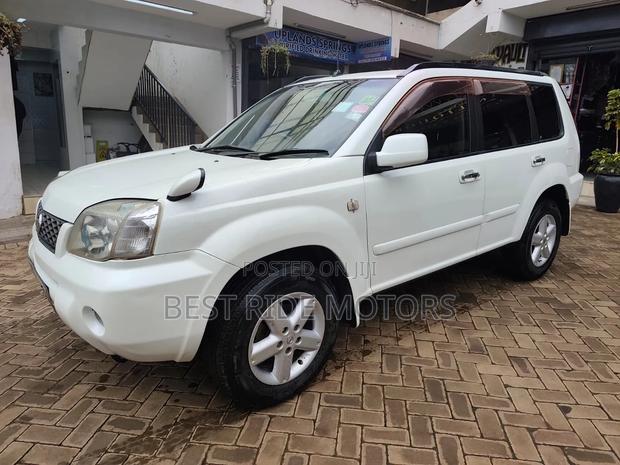 Nissan X-Trail 2006 White