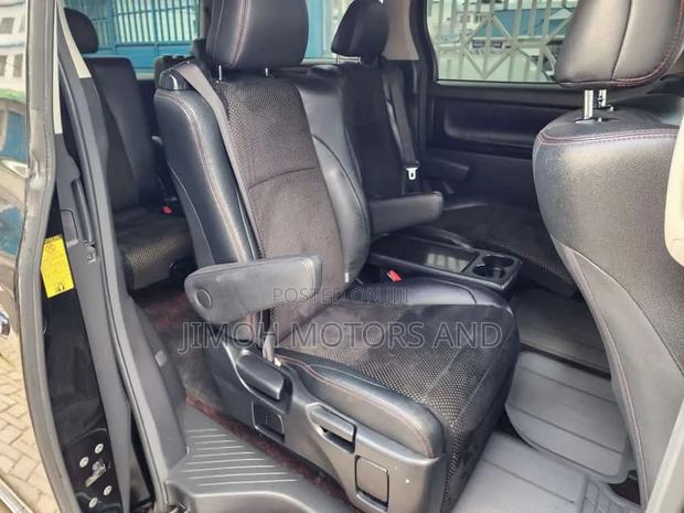 Toyota Vellfire 2015 Black