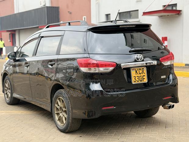 Toyota Wish 2011 Black