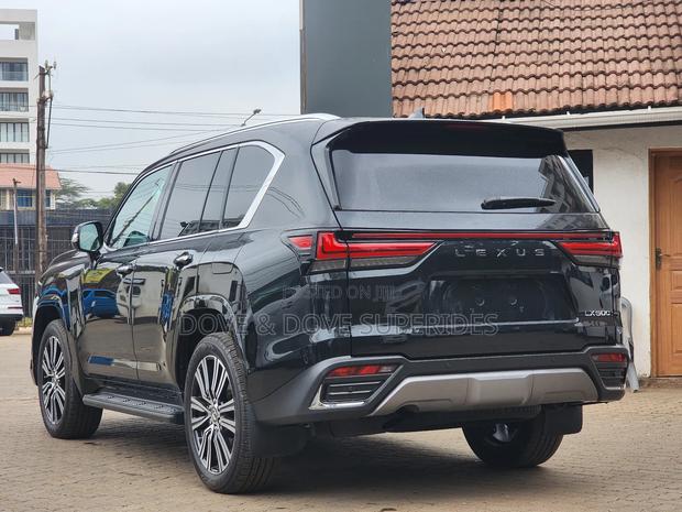 Lexus LX 600 2023 Black
