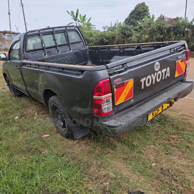 Toyota Hilux 2016