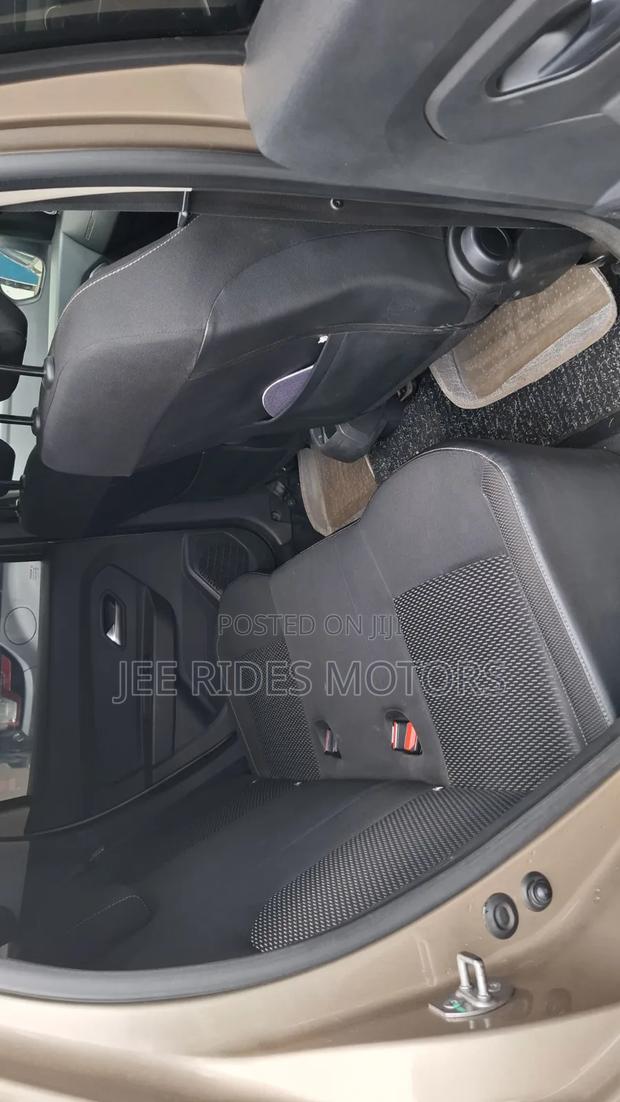 Renault Duster 2018 Gold