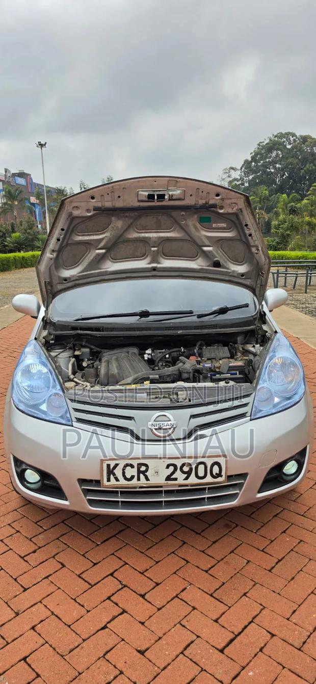 Nissan Note 2011 Silver