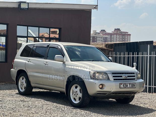 Toyota Kluger 2006 Silver