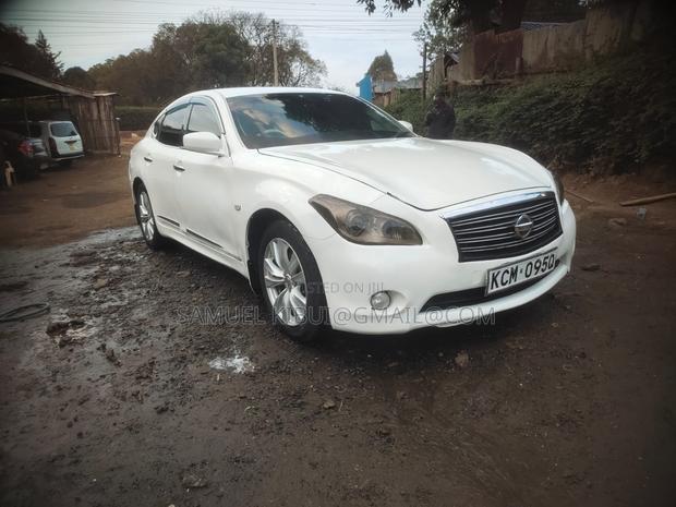 Nissan Fuga 2010 White
