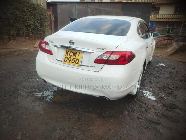Nissan Fuga 2010 White