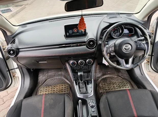 Mazda Demio 2018 White