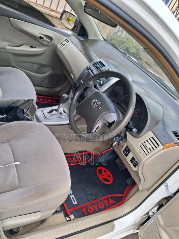 Toyota Axio 2007 White