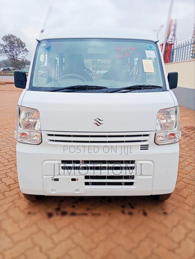 Suzuki Every Wagon 2019 White