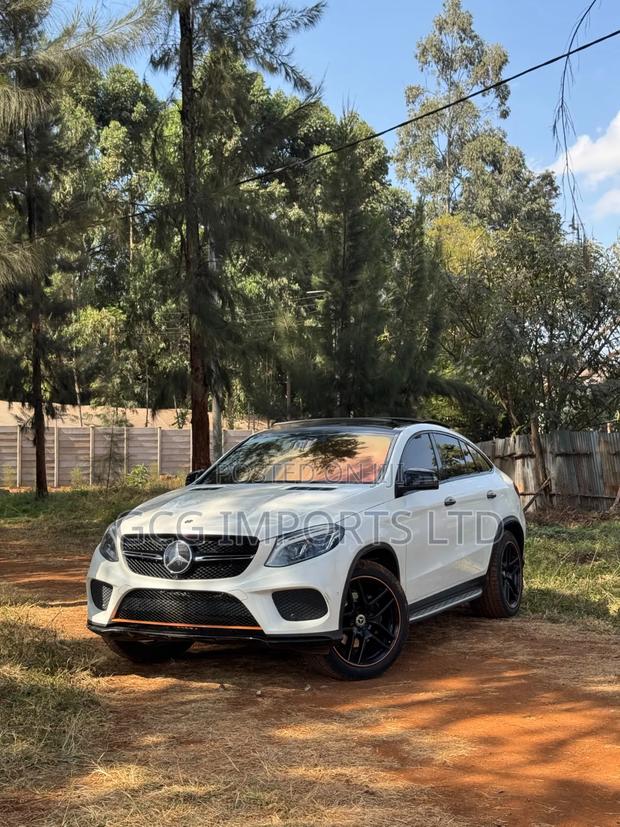 Mercedes-Benz GLE-Class 2018 White