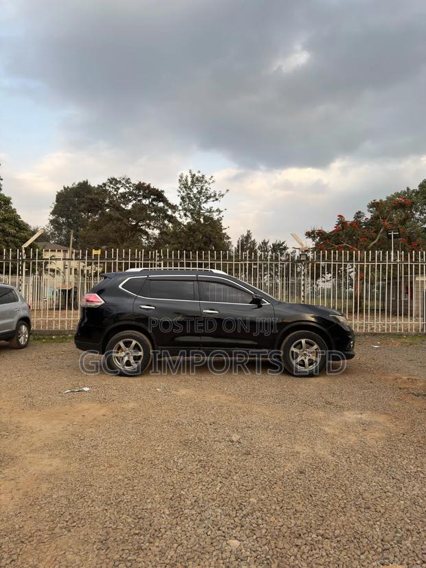 Nissan X-Trail 2014 Black