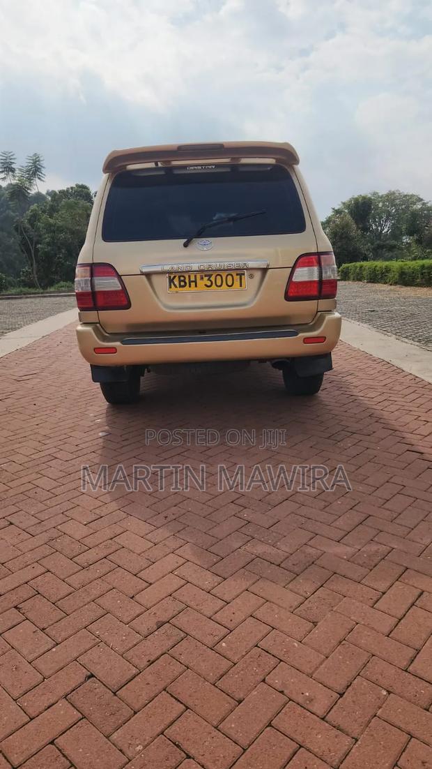 Toyota Land Cruiser Prado 2004 Yellow
