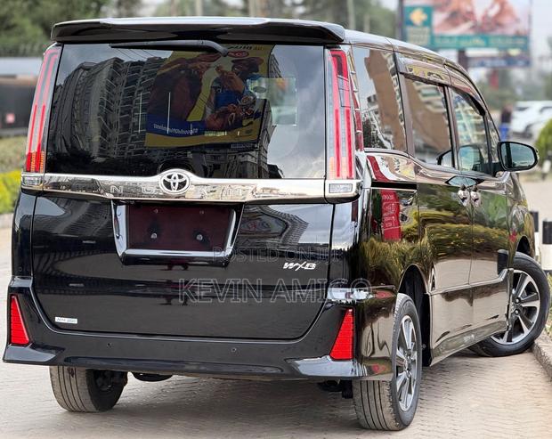 Toyota Noah 2020 Black