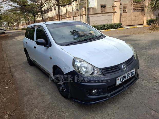 Nissan Advan 2014 White