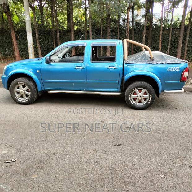 Isuzu D-MAX 2006 Blue