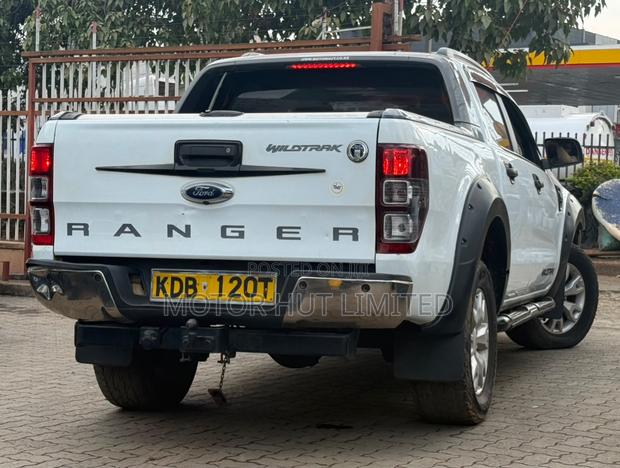 Ford Ranger Wildtrak 2014 White