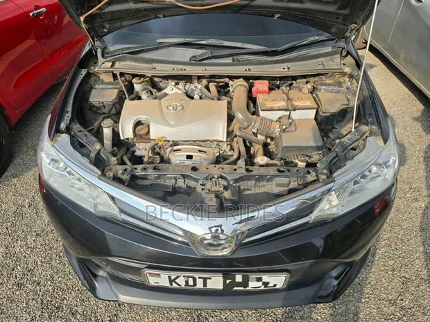 Toyota Corolla Fielder 2019 Black