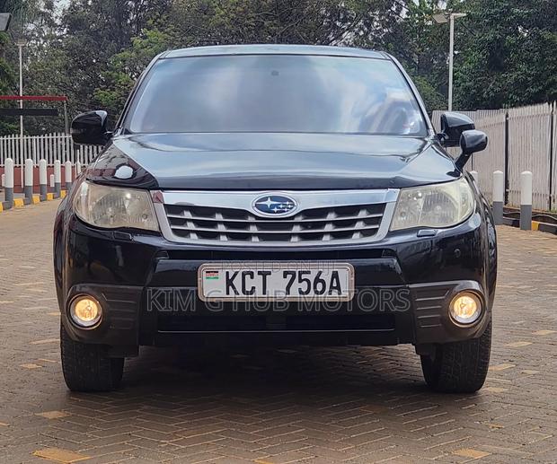 Subaru Forester 2012 Black