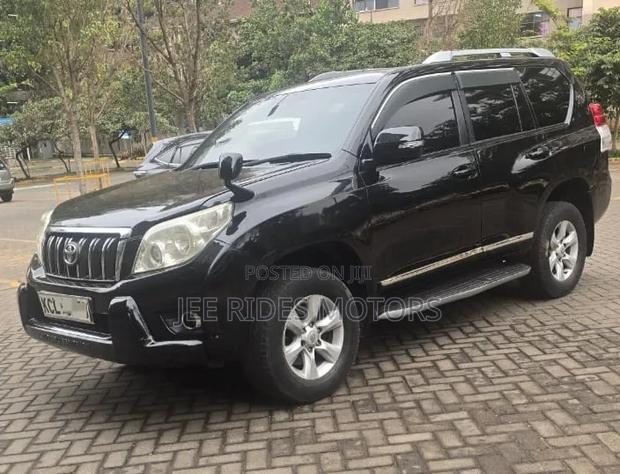 Toyota Land Cruiser Prado 2012 Burgundy