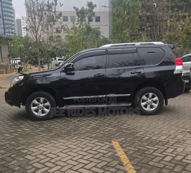 Toyota Land Cruiser Prado 2012 Burgundy