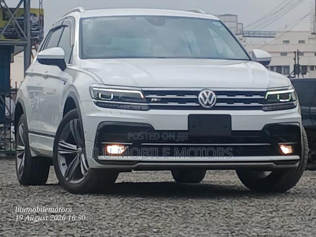 Volkswagen Tiguan 2.0T SEL R-Line AWD 4MOTION 2019 White