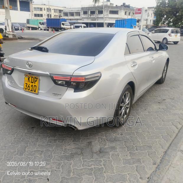 Toyota Mark X 2018 Silver