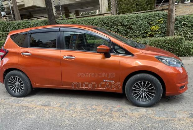 Nissan Note 2018 Maroon