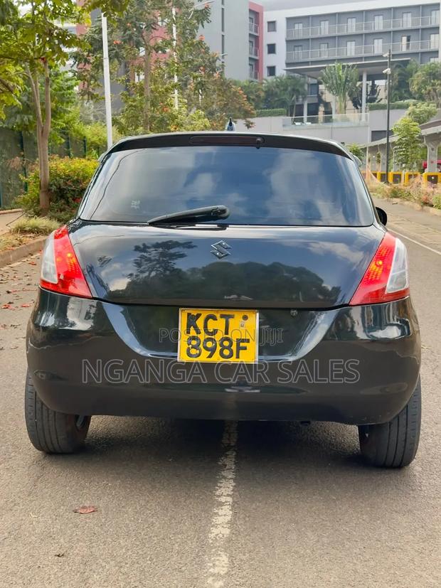 Suzuki Swift 2011 Black