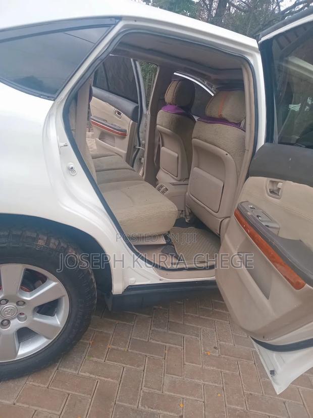 Toyota Harrier 2006 White