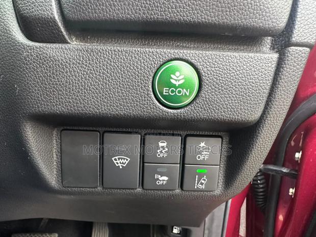 Honda Fit 2019 Red